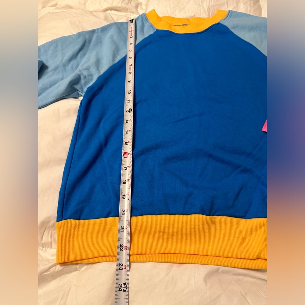 Warm Fun By Penfield Collective  Soft Crewneck Sweatshirt - NWT - Size M - Picture 9 of 10